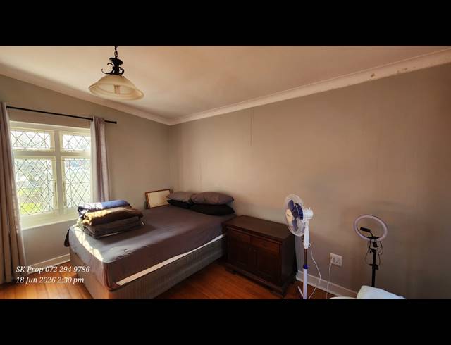 4 BEDROOM FREESTANDING FOR SALE IN SCOTTSVILLE